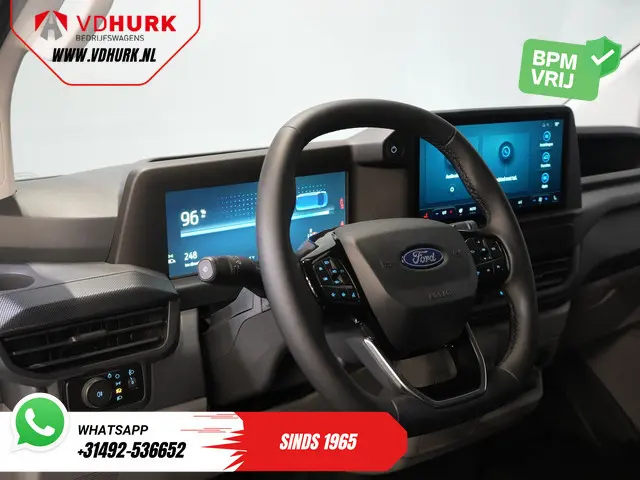 Ford E-Transit Custom