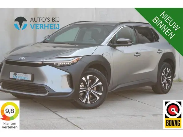 Toyota bZ4X Premium 71 kWh  / 360 CAMERA / STOELVERWARMING- en VENTILATIE / ADAPT CRUISE
