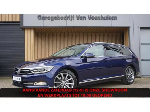 Volkswagen Passat Variant 2.0 TSI 220PK DSG Highline Pano.Dak Leder DynAudio 360-View Standkachel HU...