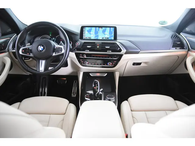 BMW X4 xDrive20i High Executive M-Sport Pakket *Virtual Cockpit*Leer*Keyless*Ambiente*