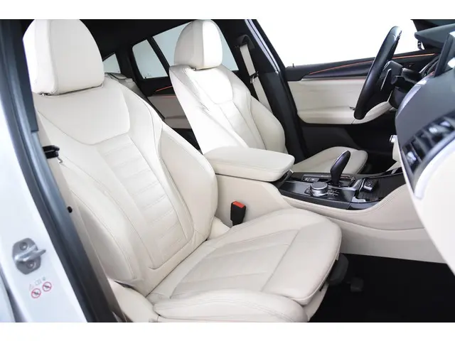 BMW X4 xDrive20i High Executive M-Sport Pakket *Virtual Cockpit*Leer*Keyless*Ambiente*