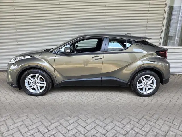 Toyota C-HR 1.8 Hybrid Business