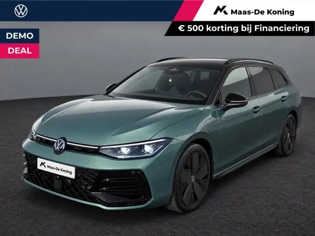 Volkswagen Passat Variant 1.5eHybrid 272PK R-Line Black Style Plus · Leder · Harman Kardon · Trekhaa...