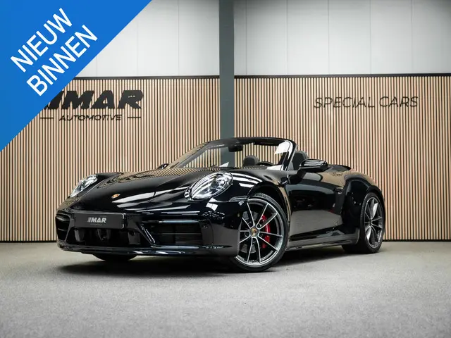 Porsche 911 Cabrio 3.0 Carrera 4 S | Akrapovic | NL geleverd | Burmester | Lift | Full Option | krij...