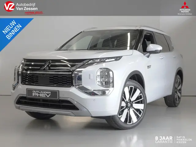 Mitsubishi Outlander 2.4 PHEV Instyle | Uit voorraad leverbaar | Full options | 8 jaar garantie
