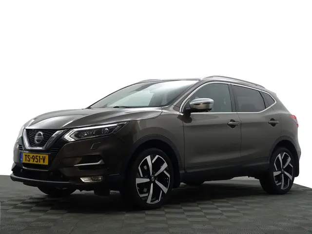 Nissan Qashqai 1.2 Tekna + Aut- Custom Interieur, Panoramadak, 360 Camera, Bose Surround Audio, Memo...