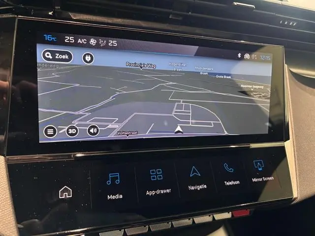 Peugeot e-308