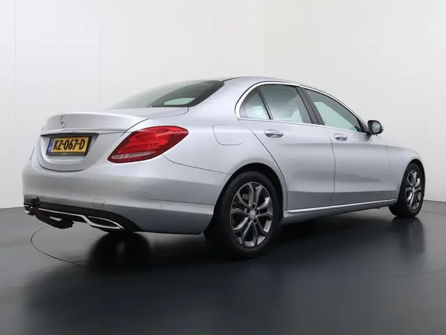 Mercedes-Benz C-klasse 180 Ambition Stoelverwarming | Navigatie | Trekhaak | Automaat