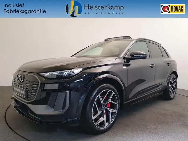 Audi Q6 e-tron S edition performance 100 kWh 306pk Wegklapbare trekhaak, Panoramadak, Luchtvering