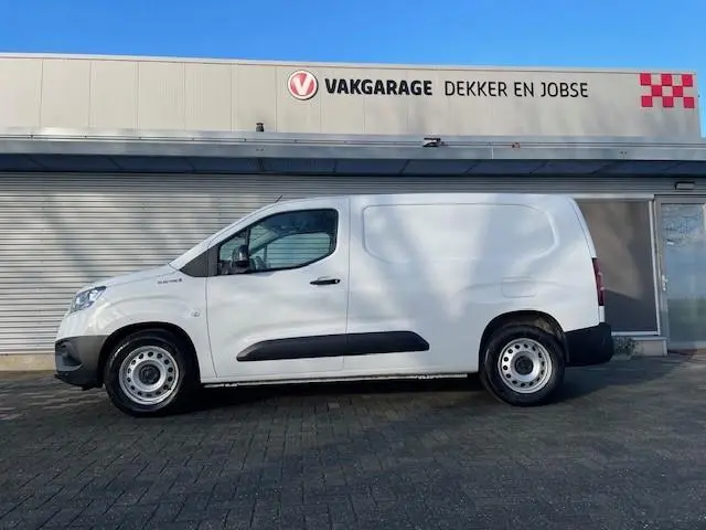 Toyota pro-ace