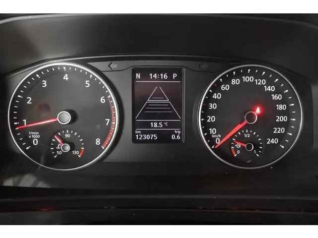 Volkswagen Transporter Multivan Bulli 2.0 TSi DSG Comfortline Adapt. onderstel