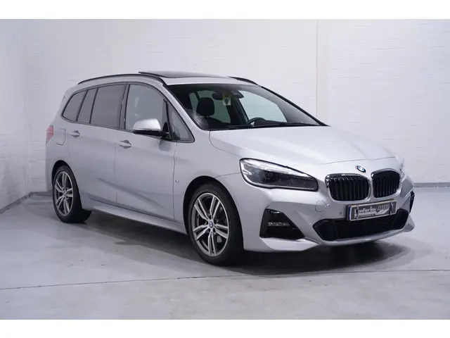 BMW 2-serie Gran Tourer 218i 7p. Corporate Lease High Executive NAP Panodak Harman Kardon Head-up Le...