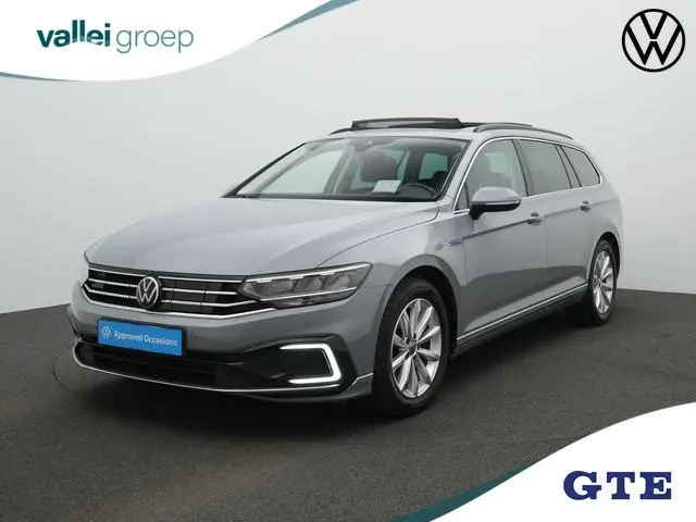 Volkswagen Passat 1.4 TSI 218 pk PHEV GTE | Panoramadak | Head-up display | 360 Camera | Adaptive Cr...