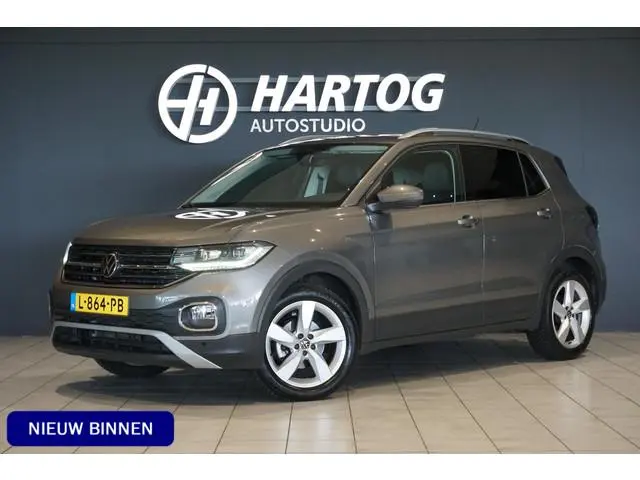 Volkswagen T-Cross 1.0 TSI Style AUT. + TREKHAAK / DIGITALE COCKPIT / NAVIGATIE /