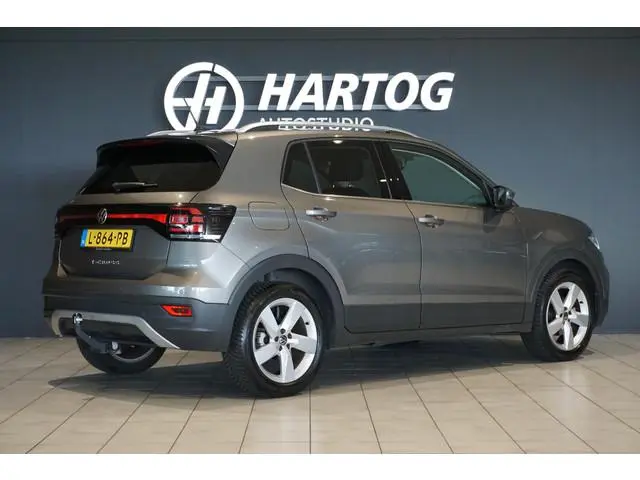 Volkswagen T-Cross 1.0 TSI Style AUT. + TREKHAAK / DIGITALE COCKPIT / NAVIGATIE /