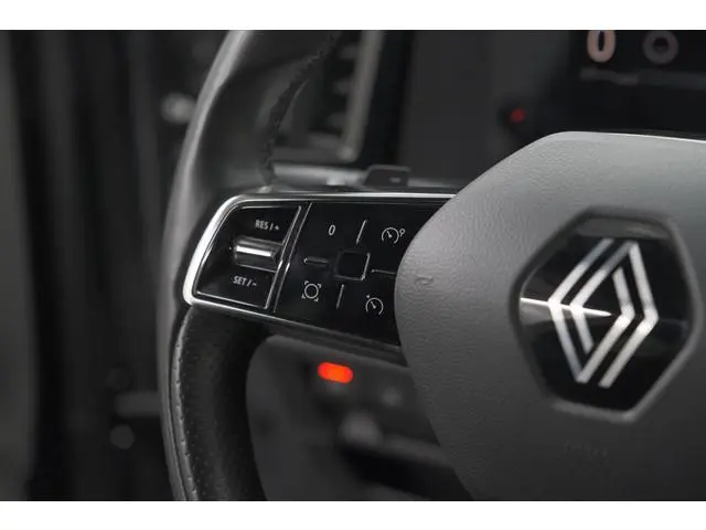 Renault Austral 1.2 E-Tech full hybrid 200 techno | 1500 KG Trekgewicht | Camera | Apple Carplay | P...