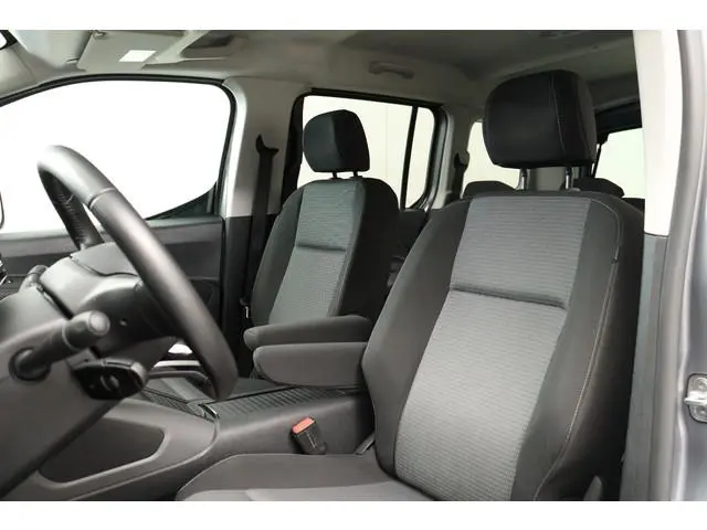 Toyota pro-ace