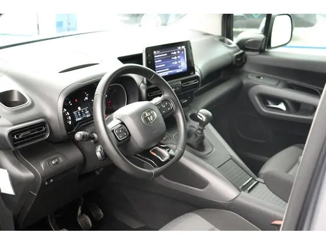 Toyota pro-ace