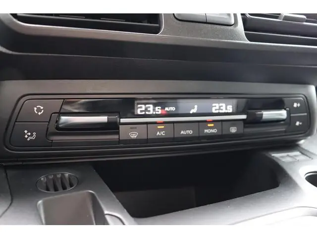 Toyota pro-ace