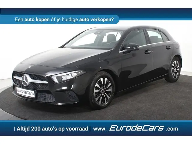 Mercedes-Benz A-klasse 180 *1ste Eigenaar*Leer*Stoelverwarming*Navigatie*