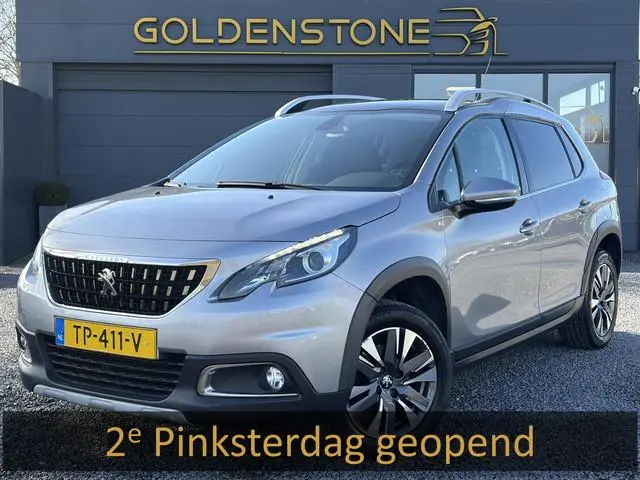 Peugeot 2008 1.2 PureTech Allure 2e Eigenaar,Pano,Navi,Trekhaak,Camera,110pk,Pdc,Clima,Cruise,Halfle...