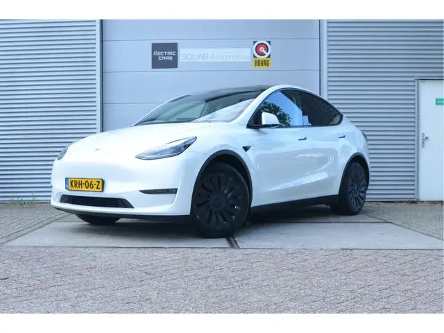 Tesla Model Y Long Range AWD 75 kWh Trekhaak (1.600kg), AutoPilot3.0 Ryzen