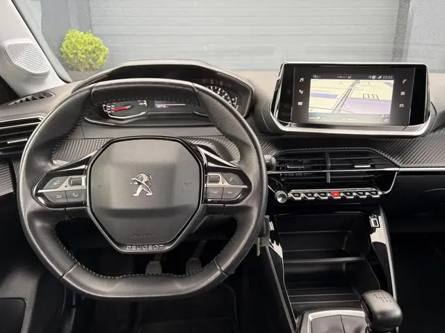 Peugeot 208 1.2 PureTech Blue Lease Active 2e Eigenaar,Navi,Apple Carplay/Android,Rijstrooksensor,6...