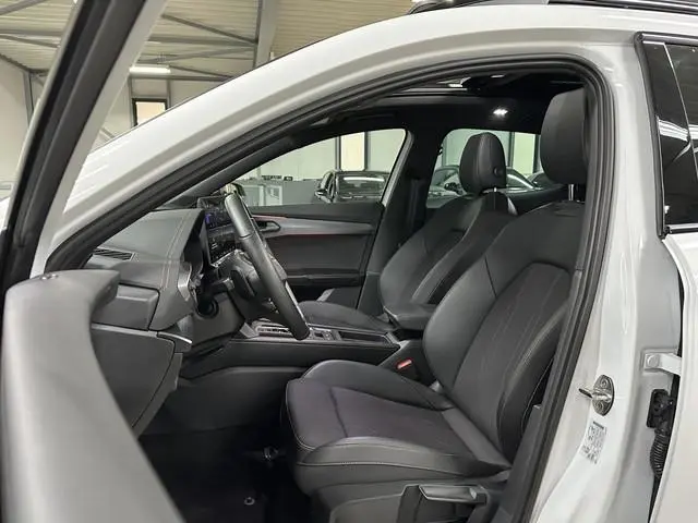 CUPRA Formentor 1.5 eTSI 150pk Business | Wegklapbare trekhaak | Panoramadak | Winterpakket | Metall...