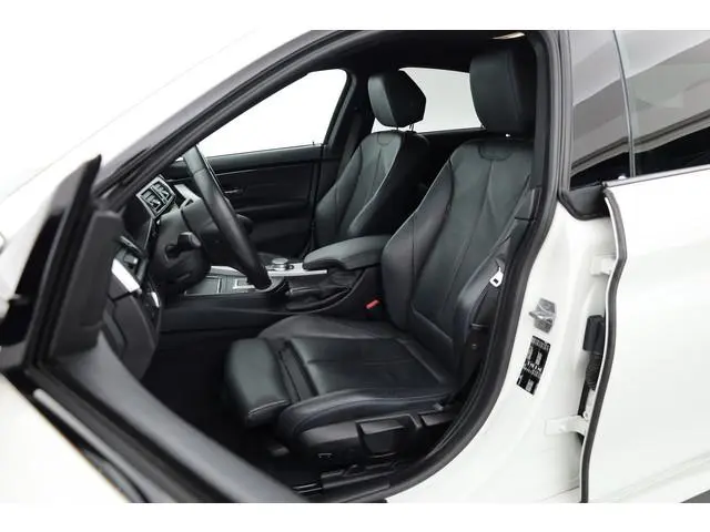 BMW 4-serie Gran Coupé 420i High Executive Edition | RIJKLAAR!! | Cruise Contr. | Leder | Camera | S...