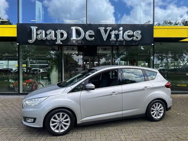 Ford C-Max 1.0 Titanium