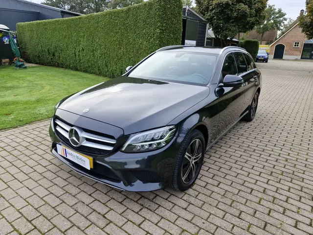 Mercedes-benz C 300 4 Matic 4 Matic