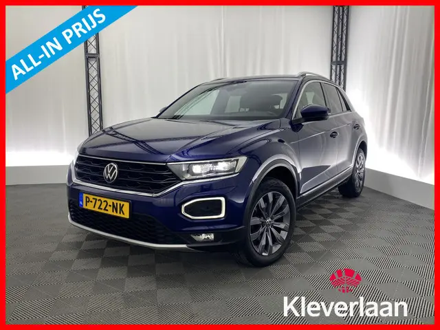 Volkswagen T-Roc 1.5 TSI Sport Automaat | Apple CarPlay | Trekhaak | Navi | Sportstuur | Camera |