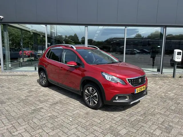 Peugeot 2008 1.2 PureTech GT-Line Trekhaak | Climate Control