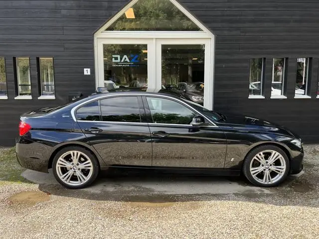 BMW 3-serie 330e High Executive Aut/Ecc/Leer/Navi/Lm