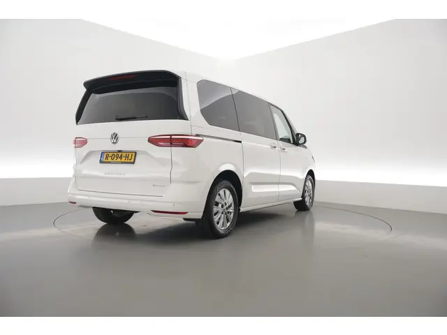 Volkswagen Multivan 1.4 eHybrid L1H1 | Rijklaar! | 7 Pers. | IQ. Light | Dig. Cockpit | Camera+PDC |...