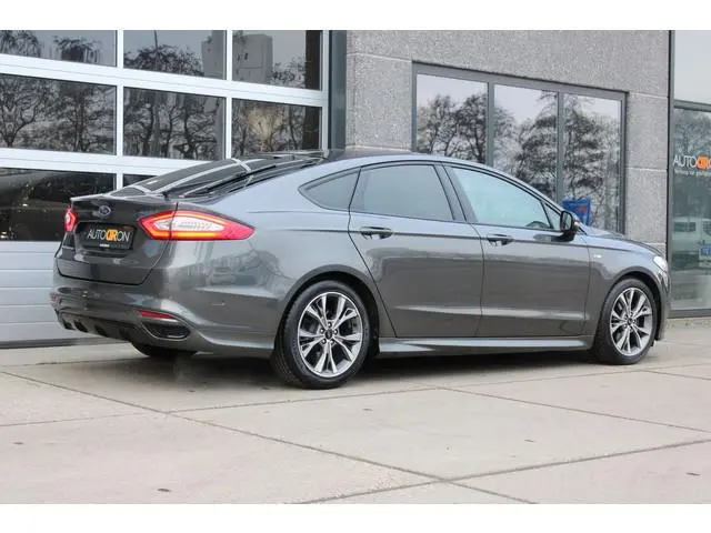 Ford Mondeo 1.5 Ecoboost 161 Pk ST Line HB Navigatie Carplay 18Inch