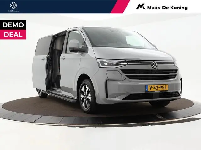 Volkswagen Transporter 2.5 eHybrid 233pk CVT DC Bulli L2 · Lederen bekleding · Sportstoelen · Naviga...