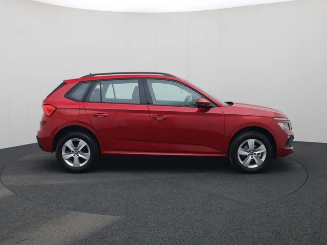 Skoda Kamiq 1.0TSI/115PK Selection DSG · Apple/Android Car Play · Clima · Parkeersensoren · Cruise c...
