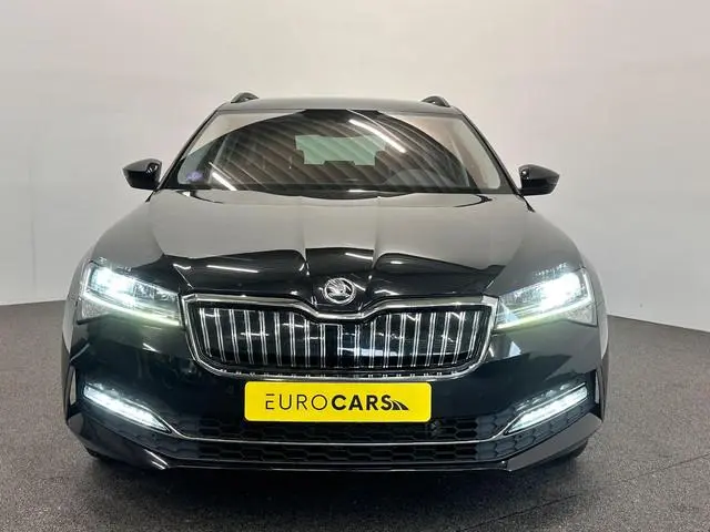 Skoda Superb Combi 1.4 TSI iV Business Edition PHEV Automaat Navigatie Stoelverwarming Voor en Achte...