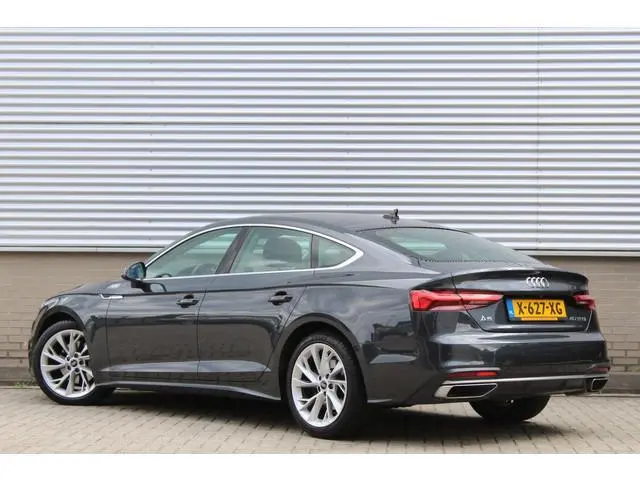 Audi A5 Sportback 40 TFSI S edition | Virtual | Massage | Camera | BLIS