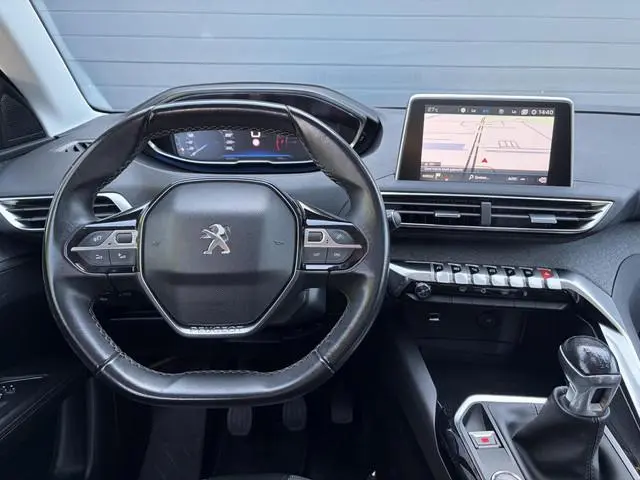 Peugeot 3008 1.2 PureTech Allure Distributieriem vv in 2025 l Pano l 360°Camera l Carplay l Dealer O...