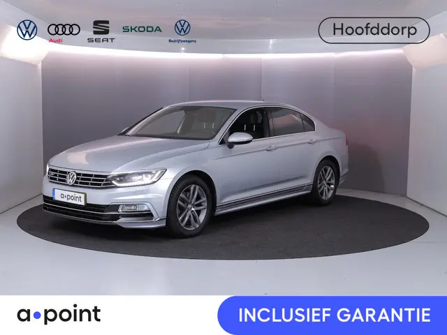 Volkswagen Passat 1.4 TSI Highline Business R 125pk DSG| digital display| Camera| verwarmde voorruit...