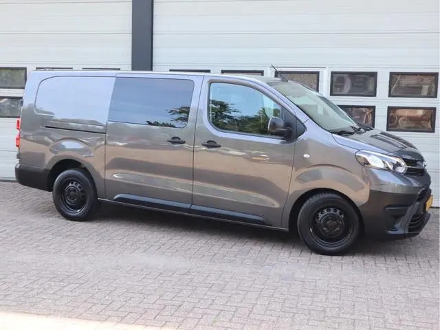Toyota pro-ace