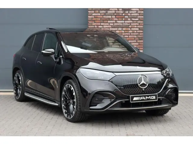Mercedes-Benz EQE SUV 500 4MATIC AMG Line 91 kWh | 61.000,- ex BTW | Luchtvering | Hyperscreen | Ach...