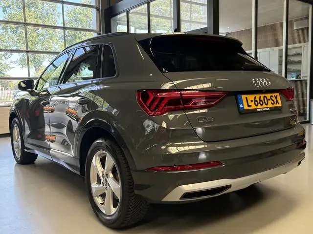 Audi Q3 35 TFSI S Line Pro Line S AUTOMAAT | PANORAMADAK, LEER, STOELVERWARMING, CAMERA, VIRTUAL COC...
