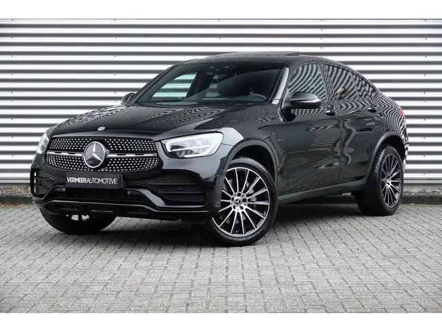 Mercedes-Benz GLC-klasse Coupé 300e 4MATIC Business Solution AMG | Schuifdak | Trekhaak | Distronic...