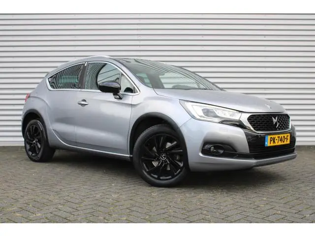 DS DS 4