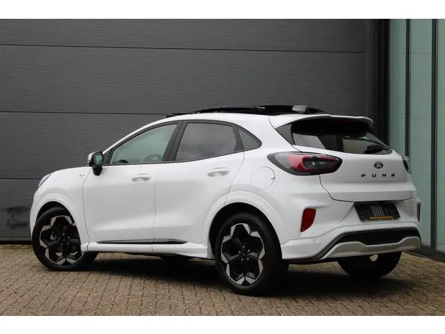 Ford Puma 1.0 EcoBoost Hybrid ST-Line X | Panoramadak | Trekhaak | Matrix | Full Options