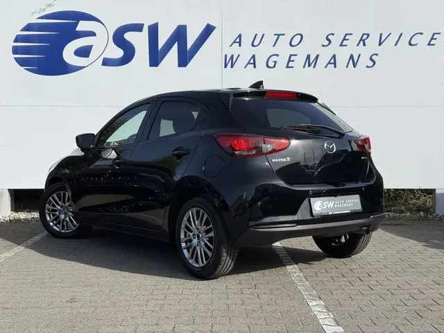 Mazda 2 1.5 Skyactiv-G Luxury | CarPlay | Camera | Dodehoek | LED | DAB+