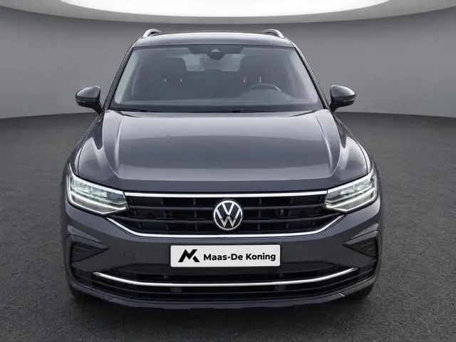 Volkswagen Tiguan 1.5TSI/150PK Life Business Trekhaak · Camera + parkeersensoren · Navigatie